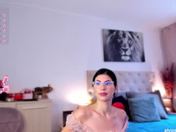 girl Free Sex Cams with alyonaqueen_
