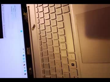 couple Free Sex Cams with emberxtony