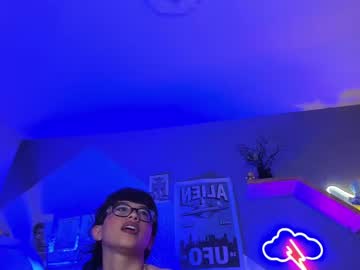 girl Free Sex Cams with marcelinee__