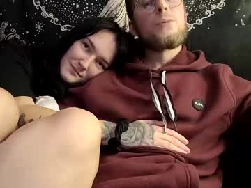 couple Free Sex Cams with throatgoat97