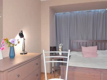 girl Free Sex Cams with synne_glows