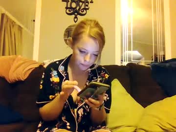 couple Free Sex Cams with fall_flowers