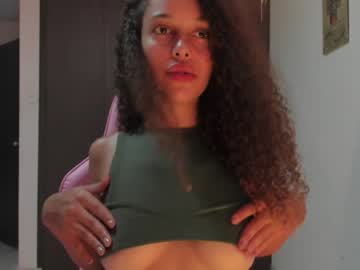 girl Free Sex Cams with rati_curly