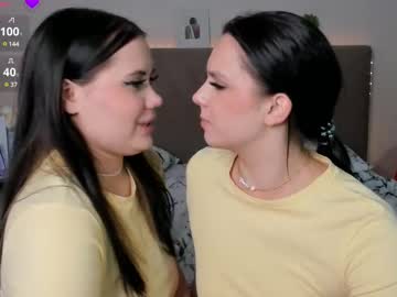 couple Free Sex Cams with ginarowe