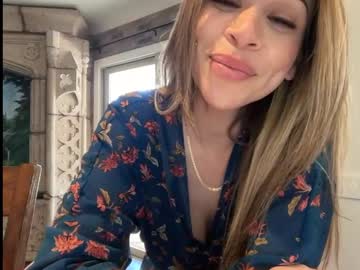 girl Free Sex Cams with lexi_sky23