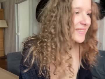 girl Free Sex Cams with solarshine_